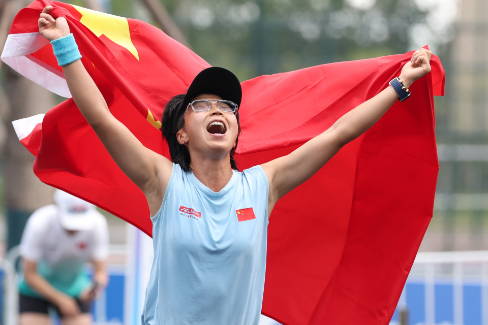 战胜土耳其, lgfje