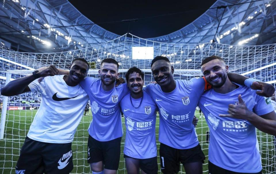 在大连英博, OgKHg