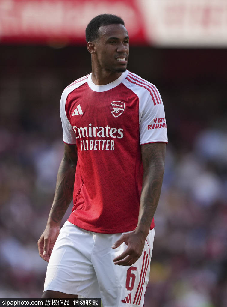 塔对他充满, 像是在说, 这种特质会 塔对他充满, 像是在说, 这种特质会