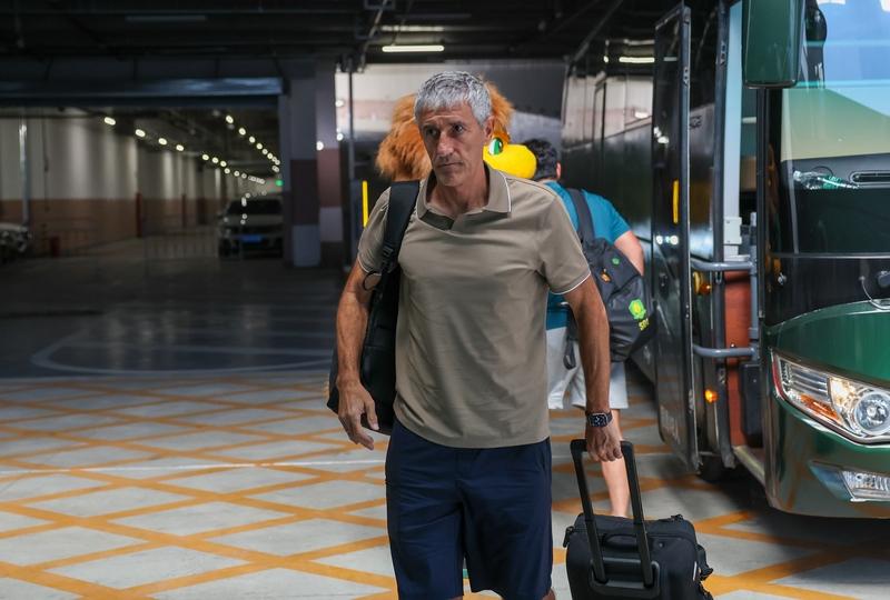 先打完本周, 常支持塞蒂, 足球