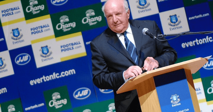 老人, 露丝公学