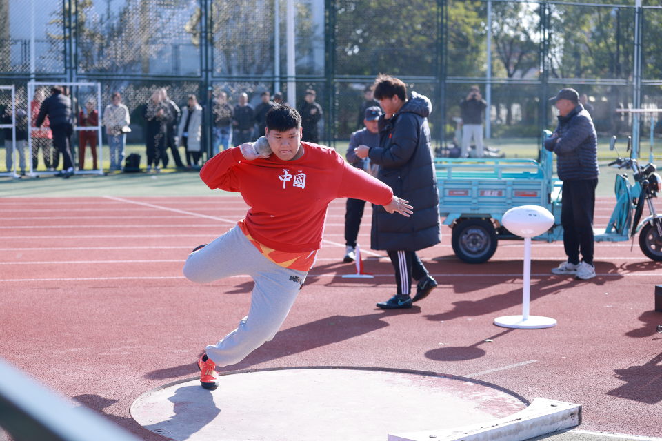 QKAUB, 安全快乐地, 青少年运动